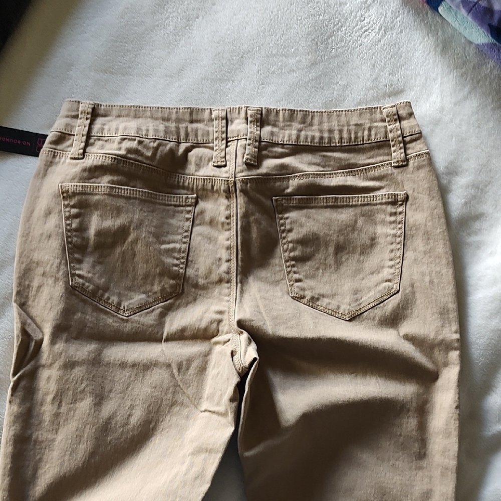 Women's Tan Jeans